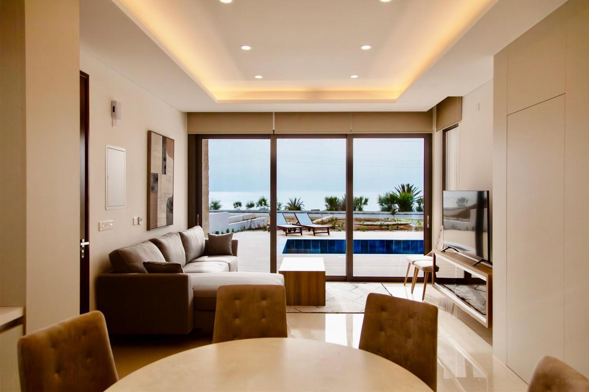 Santa Barbara Seafront Villas W Jacuzzi Pool Paphos Eksteriør bilde