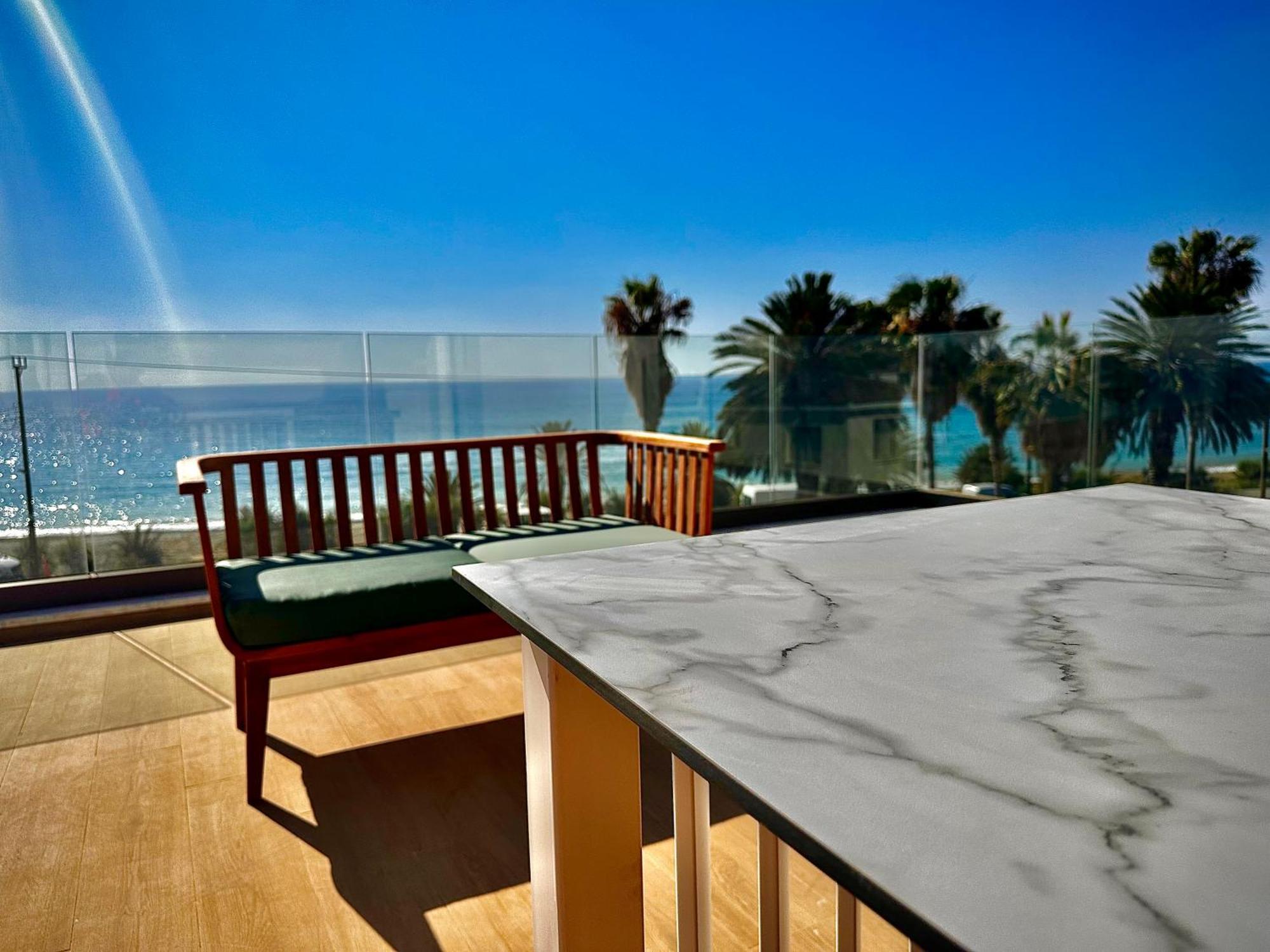 Santa Barbara Seafront Villas W Jacuzzi Pool Paphos Eksteriør bilde
